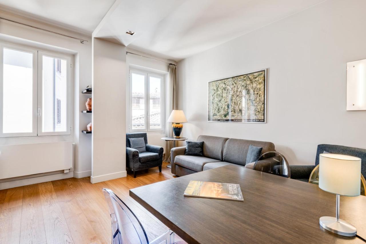 Piazza Santa Croce Design Apartment With Balcony Florença Exterior foto
