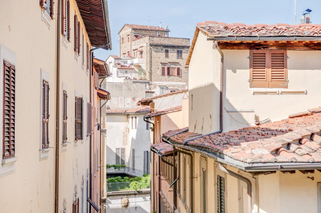 Piazza Santa Croce Design Apartment With Balcony Florença Exterior foto
